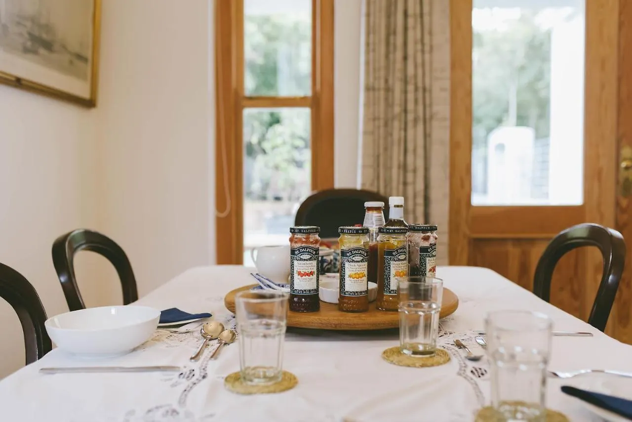 The Victorian Goose (Adults Only) Bed & Breakfast Cape Town